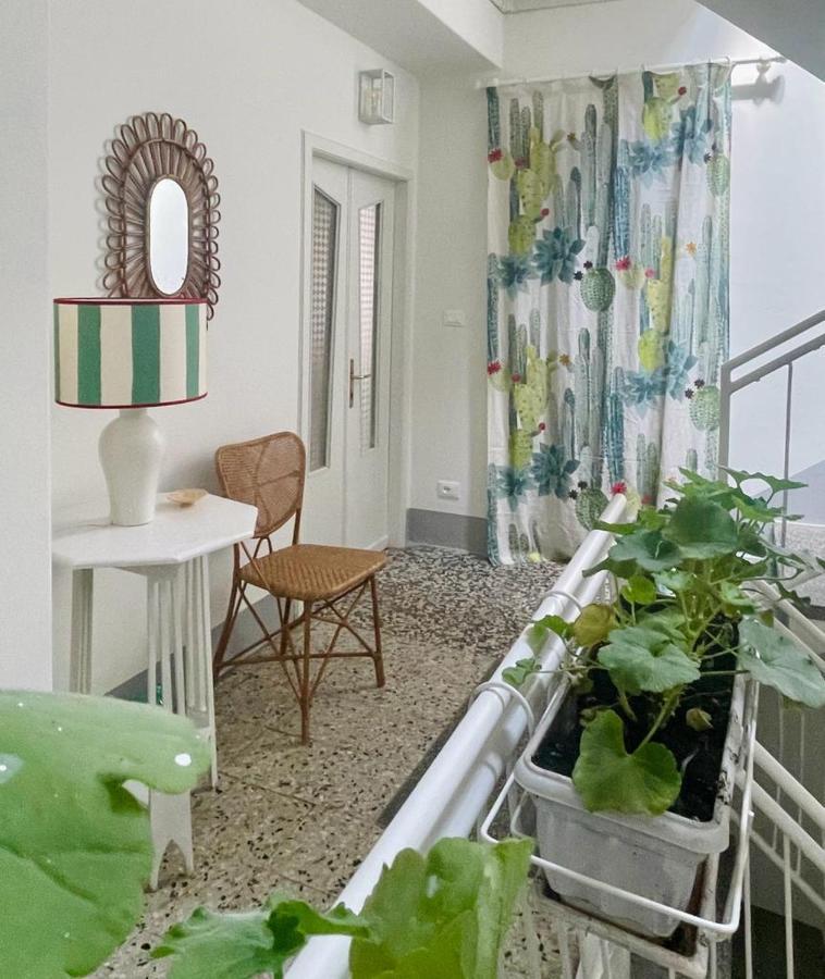 Miralago Casa Vacanze Riva di Solto Exterior photo
